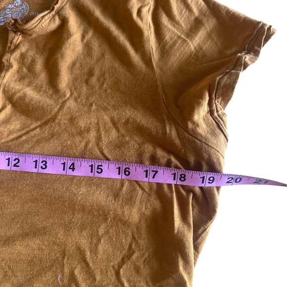 Anthropologie Pilcro Spliced Neck Tee Pressed Botanical Mustard Yellow Size M - Picture 10 of 11